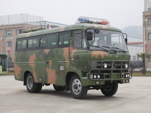 東風EQ6680ZT6D型四驅越野客車