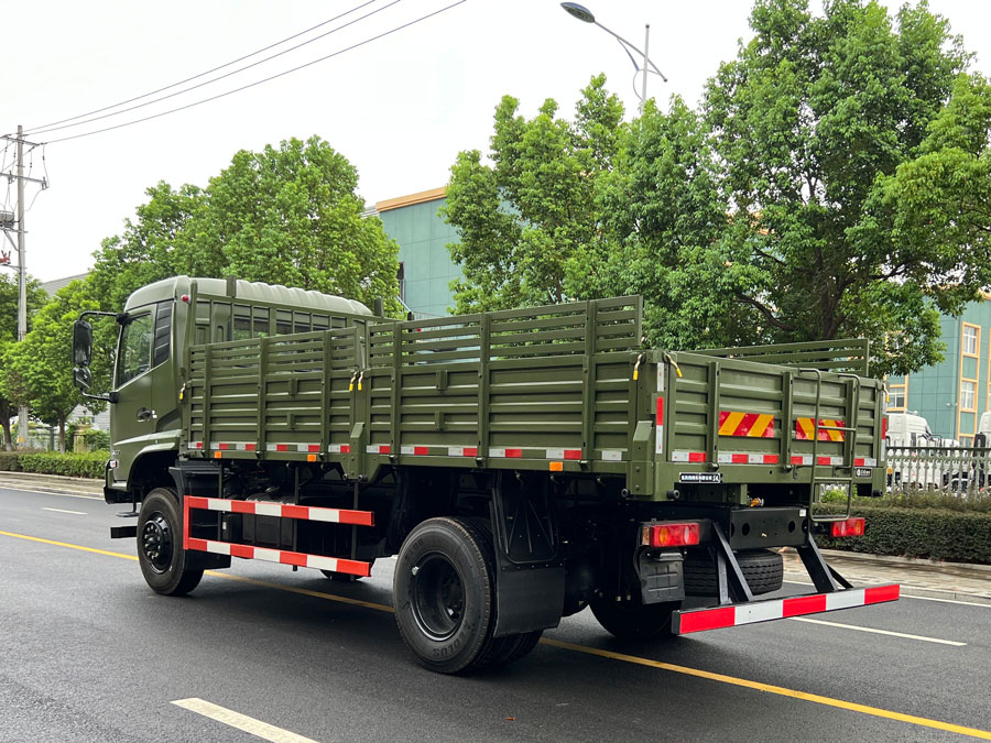 國六-四驅越野載貨車