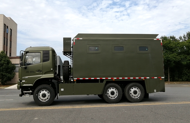 WWW5100XZCD6六驅野外炊事車